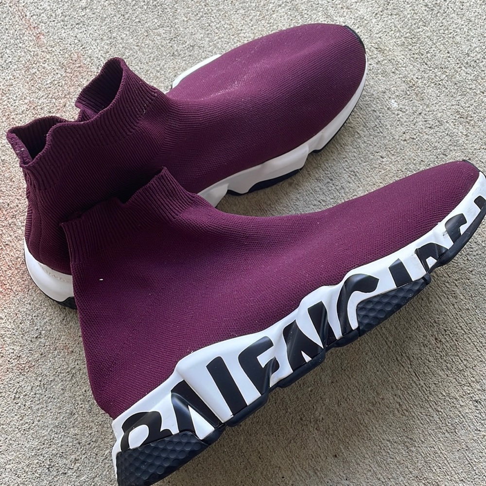 BALENCIAGA Speed Graffiti Sneakers w/Box & Dust bag